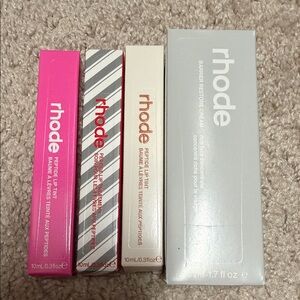 RHODE Lip Tint and Barrier Restore Set -